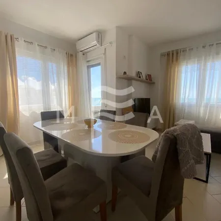 Majestic 871 * Durrës